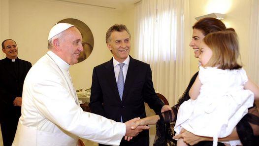 PAPA-FRANCISCO-JUNTO-MACRI-ESPOSA_CLAIMA20160216_0072_4